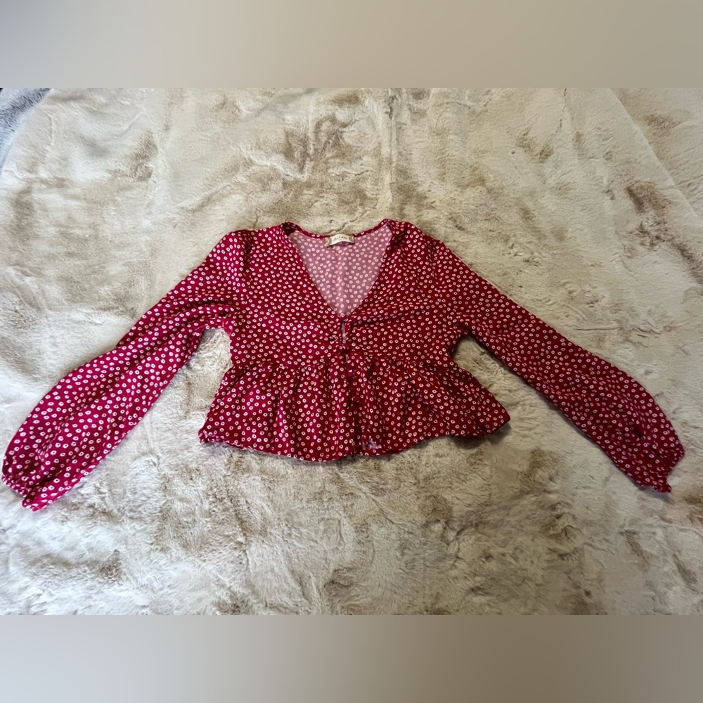 Altar’d State red cropped top size XS - Picture 2 of 6